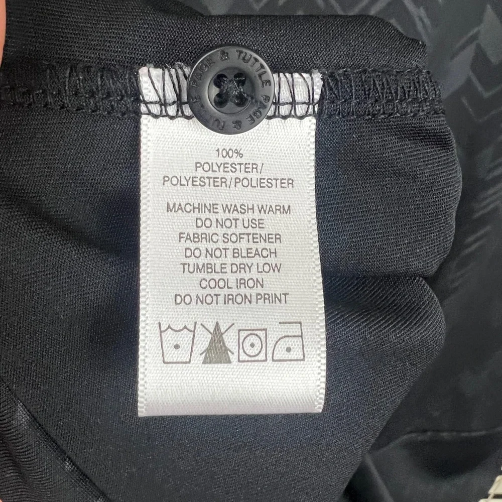 ⏳|•PAGE & TUTTLE•| Black Print Cool Swing Collared Short Sleeve V-Neck Golf Shir - Picture 9 of 13